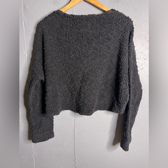 Free People Popcorn Pullover in Black. Size Small - Picture 5 of 11